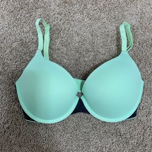 Victoria’s Secret Pink Push Up Bra - 32DD